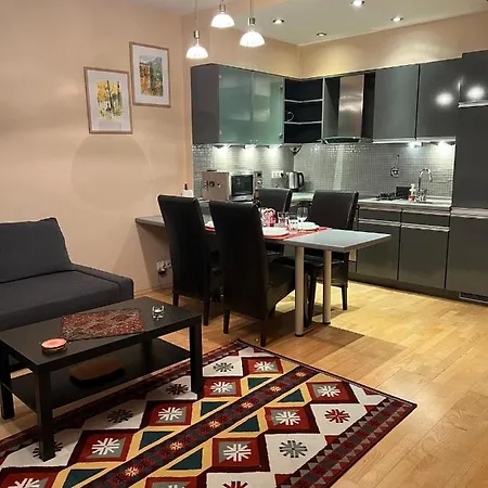 Apartment Luxury Dunapest With Spa And Pool Budapest