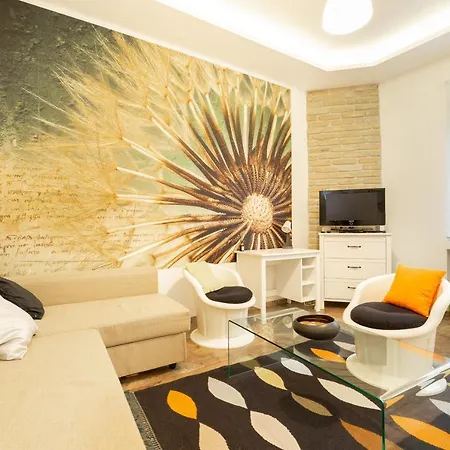 K13 Klauzal Apartment Budapest