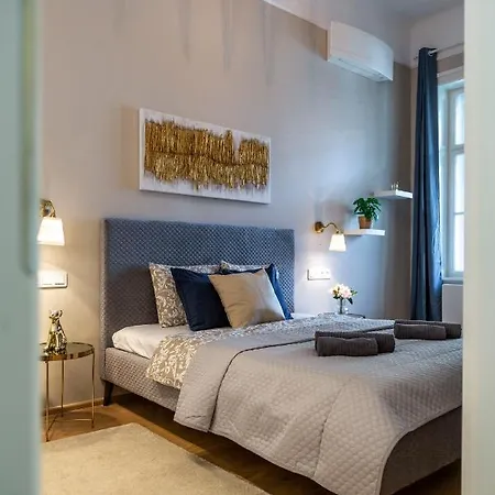 Luxury Elizabeth Next To The New York Café Apartamento *