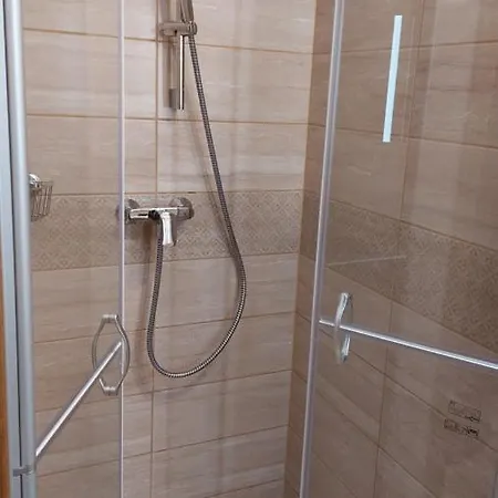 N&z Apartman Close To The Downtown *