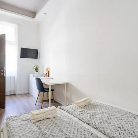 Modernized At Kiraly 51 Apartment Budapest