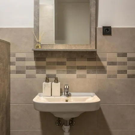 Deluxe By Bella Apartment Budapest