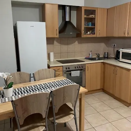 Apartment Hi Downtown A12