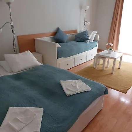 Apartment Hi Downtown A12