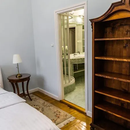Apartment Luxury Downtown 3 Bedroom By Synagoge With Beautiful View