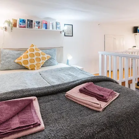 Lovely Little Loft In The Heart Of * Budapest