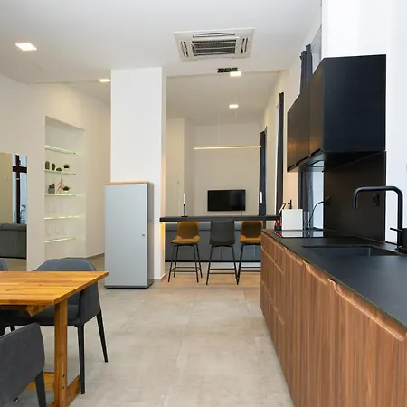 Gozsdu Court Apartment Budapest