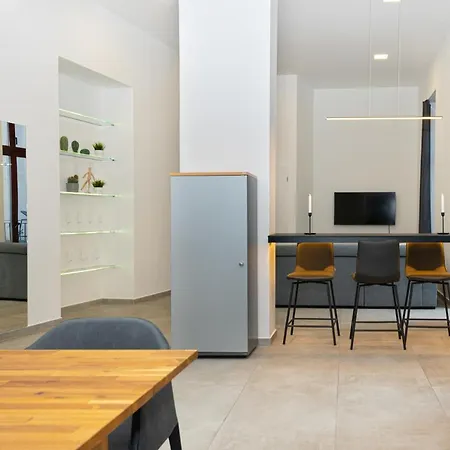 Gozsdu Court Apartment