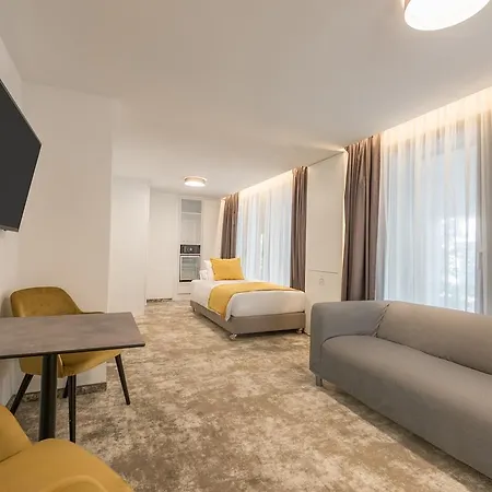 Leonardo Boutique M-square 4*