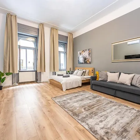 Deluxe Kazincy In The Heart Of * Budapest