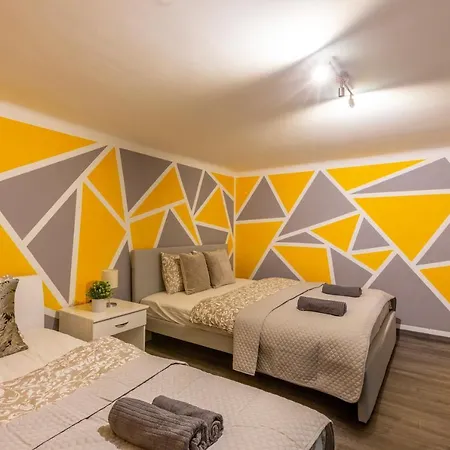 Apartment Deluxe By Bella