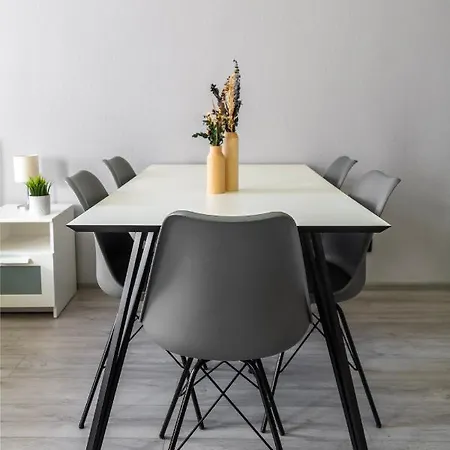 Apartment Downtown In The Heart Of