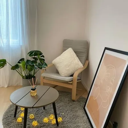 Apartment Deak Charming Apa With Balcony