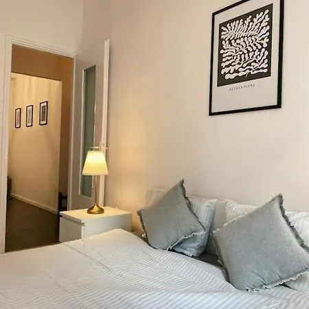 Deak Charming Apa With Balcony * Budapest