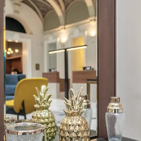Moments By Continental Group Hotel