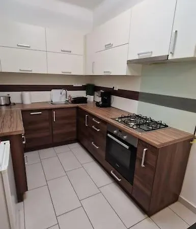 Apartment Perfect Located Flat With Gametable Budapest