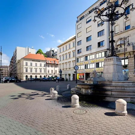 Square 2 Bedrooms - Michaelides Voeroesmarty Square Residences