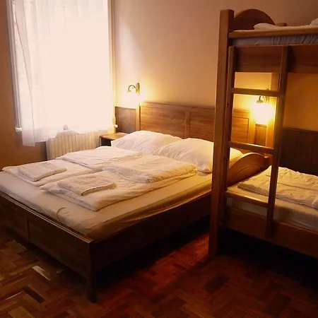 Corvin Point And Vendégház Budapest