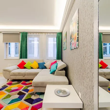 Andrassy Avenue Exclusive