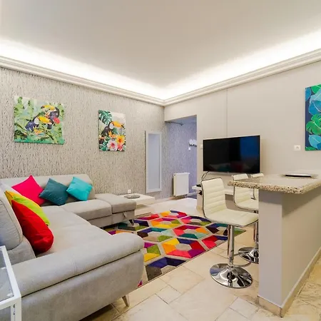 Andrassy Avenue Exclusive Apartment Budapest