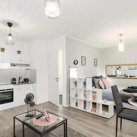 Sweet & Spicy - Brand New With Balcony * Boedapest