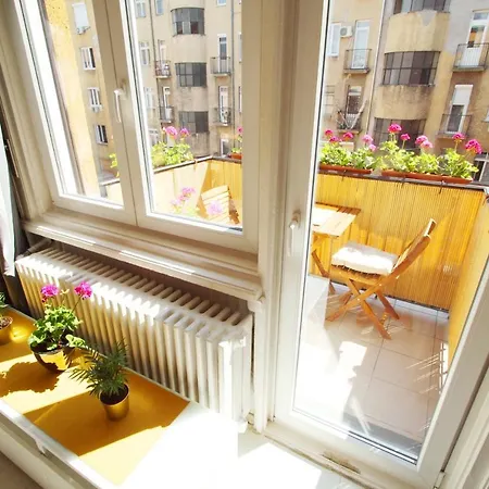 Sunny With Balcony In Party District * Budapest