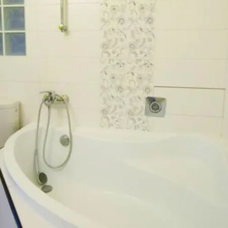 Radnoti Art Studio Apartman