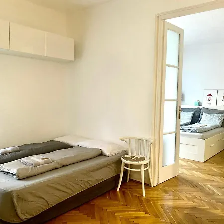 Radnoti Art Studio * Budapest