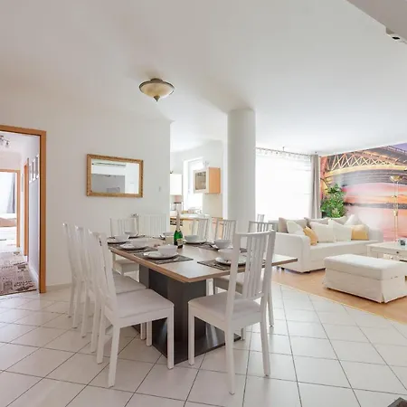 Gde Hollo Apartment Budapest