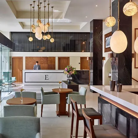 Est Grand Savoy Hotel 4*