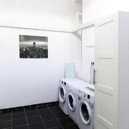 Central Budget Lofts