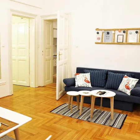 Cozy Design - Near Keleti & Citypark