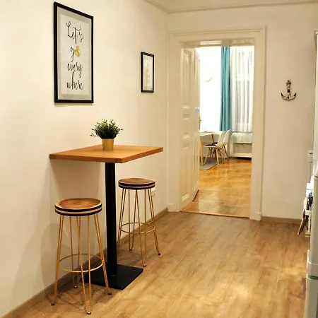 Cozy Design - Near Keleti & Citypark Budapest