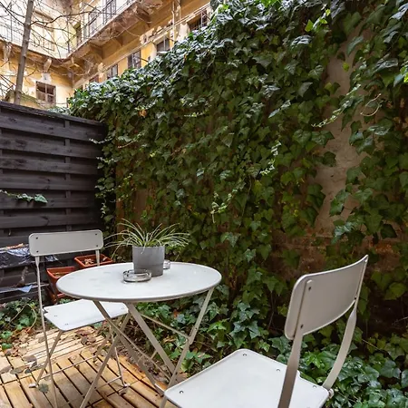 Διαμέρισμα Modern Stylish @ Superb Location