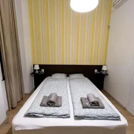 Apartment A4 Parliament Sunflower Cozy Budapest