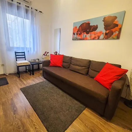 Apartment Bliss *