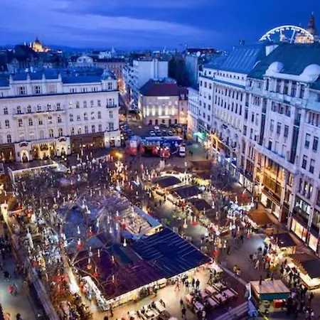 Apartment Parisian Soul In The Heart Of Budapest