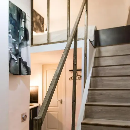Central Budget Lofts