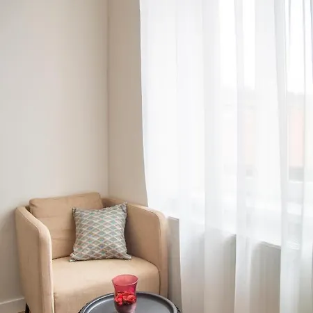 Apartment Luxury Quentin 3 Bedrm, 2 Bathrm Budapest