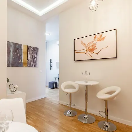 Apartment Luxury Quentin 3 Bedrm, 2 Bathrm