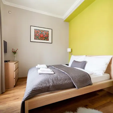 Art Deco Szerb Utca Apartman