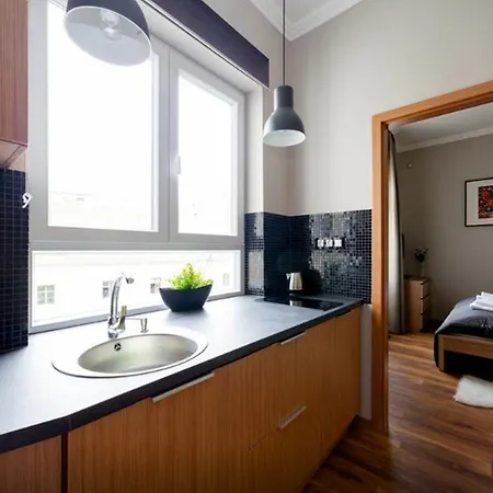 Art Deco Szerb Utca *