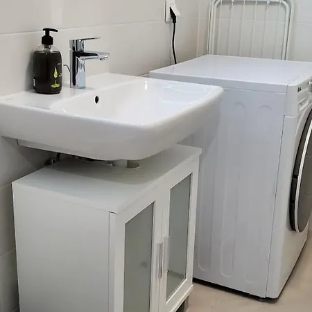 Dn Rose Apartmant
