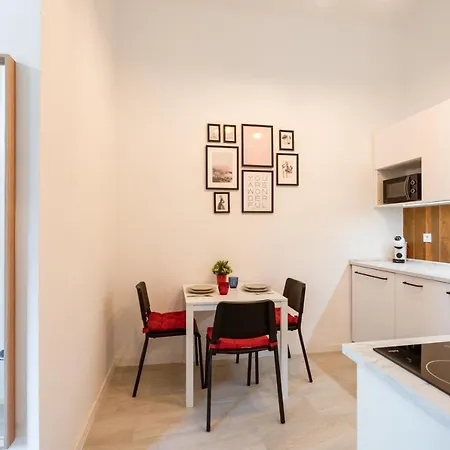 Apartment King's Comfort - Superb Modern Style At Gozsdu Garden Budapest