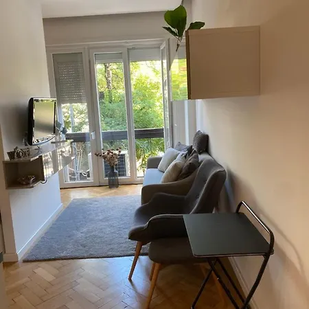 Apartment Blue Port In Ujlipotvaros With Free Parking