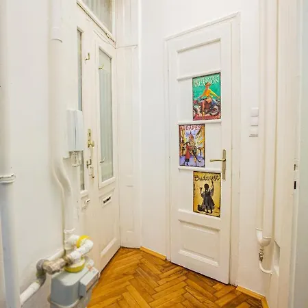 Vaci Street Apartment