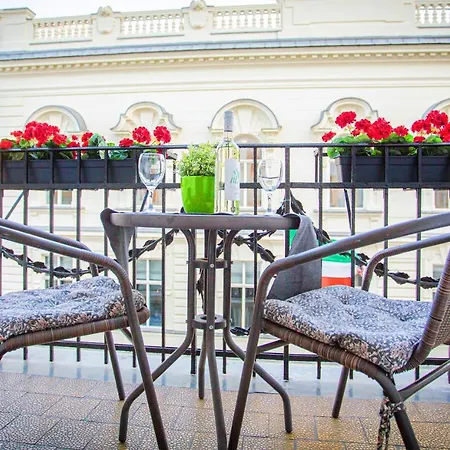 Apartment Vaci Street Budapest