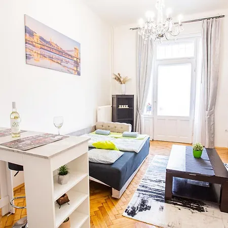 Apartment Vaci Street Budapest