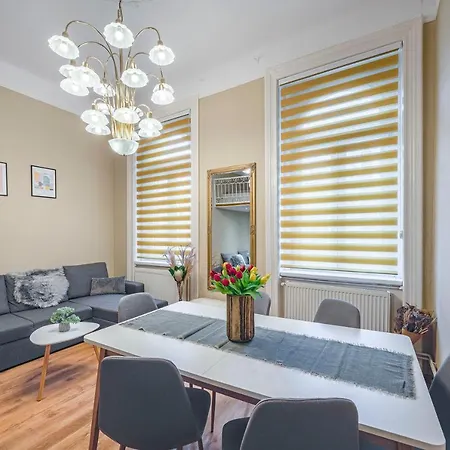 Apartment Corvin By Nw