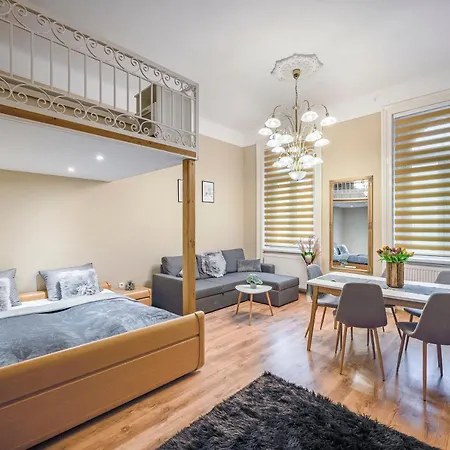 Corvin By Nw * Budapest